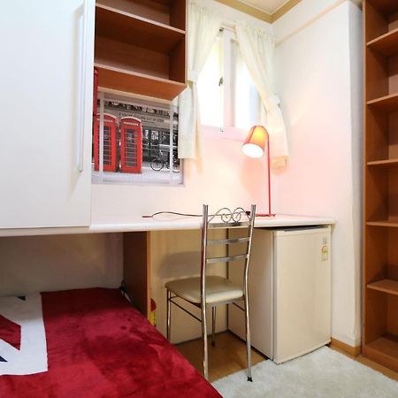 Female Only - Coco Stay Jongno Hyehwa Station Сеул Екстериор снимка