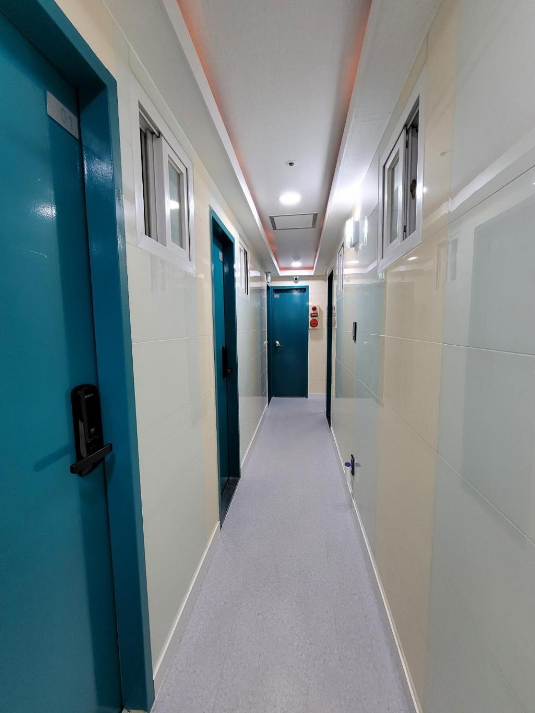 Female Only - Coco Stay Jongno Hyehwa Station Сеул Екстериор снимка
