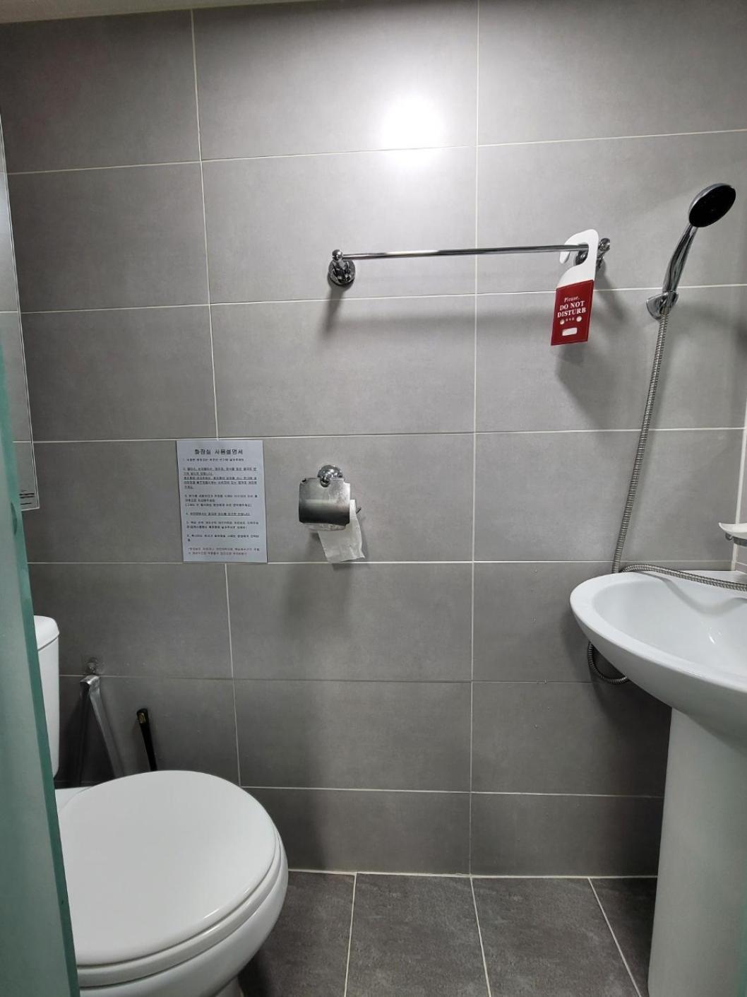 Female Only - Coco Stay Jongno Hyehwa Station Сеул Екстериор снимка