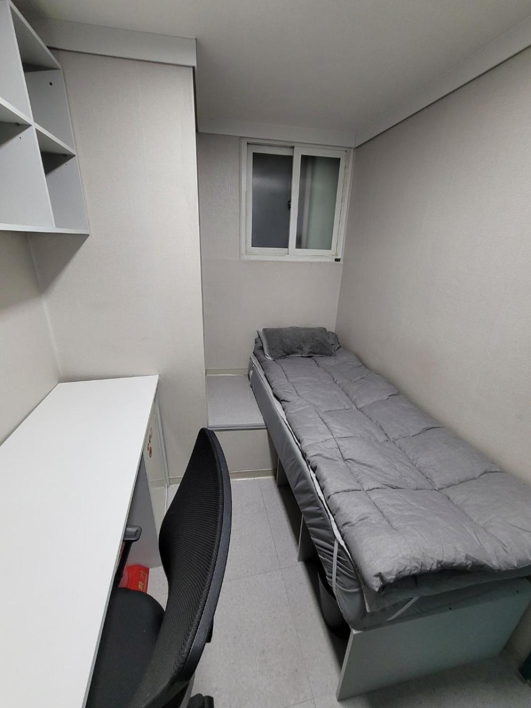 Female Only - Coco Stay Jongno Hyehwa Station Сеул Екстериор снимка