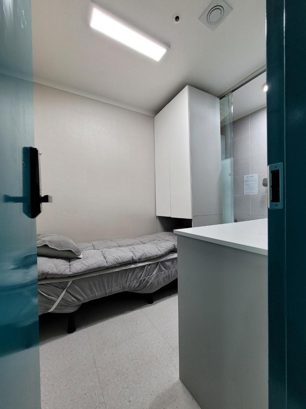 Female Only - Coco Stay Jongno Hyehwa Station Сеул Екстериор снимка