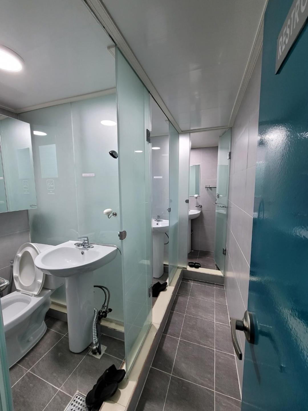 Female Only - Coco Stay Jongno Hyehwa Station Сеул Екстериор снимка