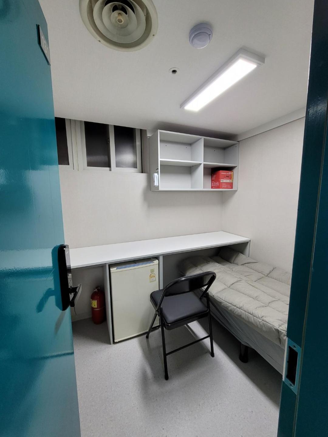 Female Only - Coco Stay Jongno Hyehwa Station Сеул Екстериор снимка