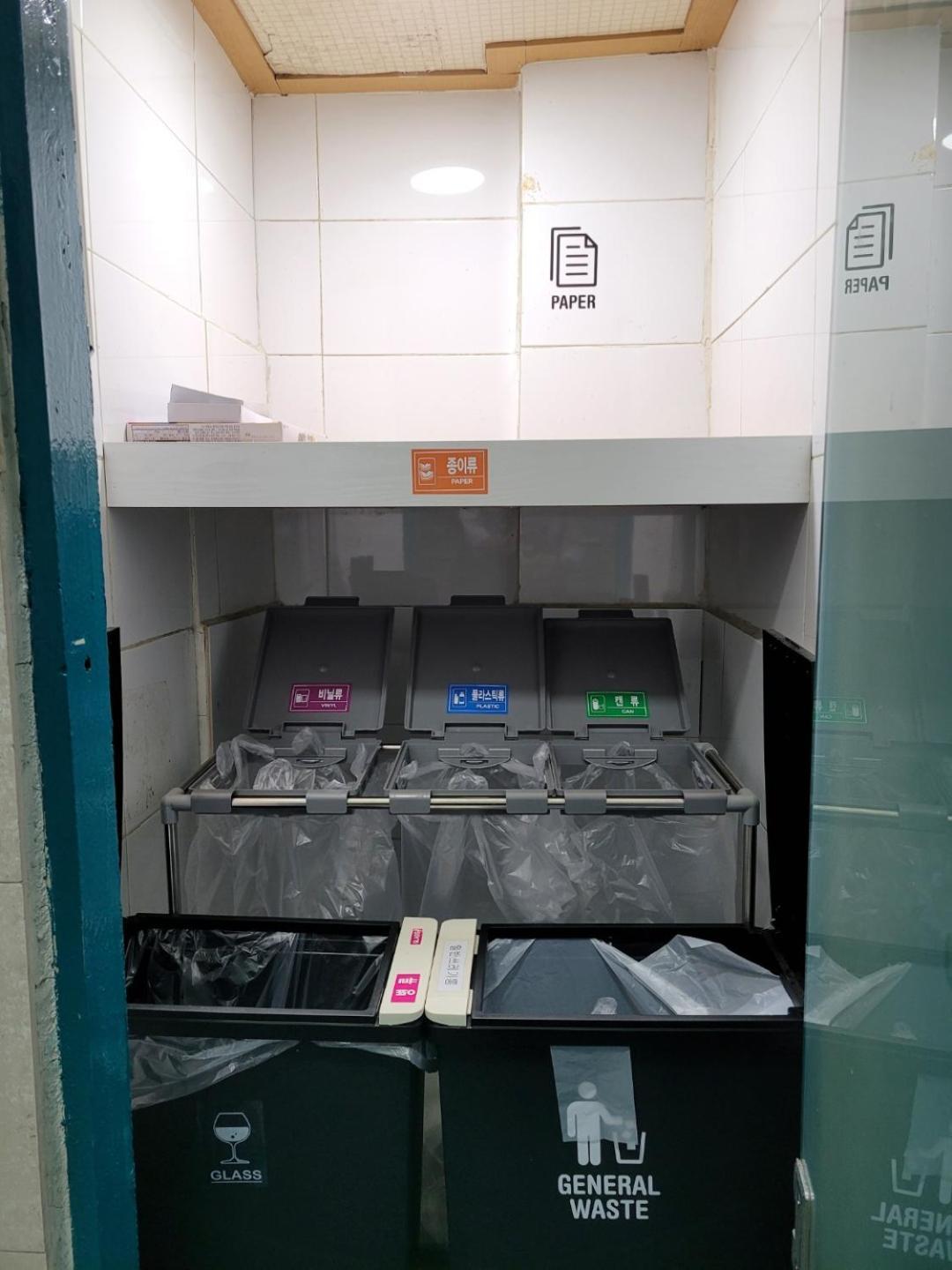 Female Only - Coco Stay Jongno Hyehwa Station Сеул Екстериор снимка