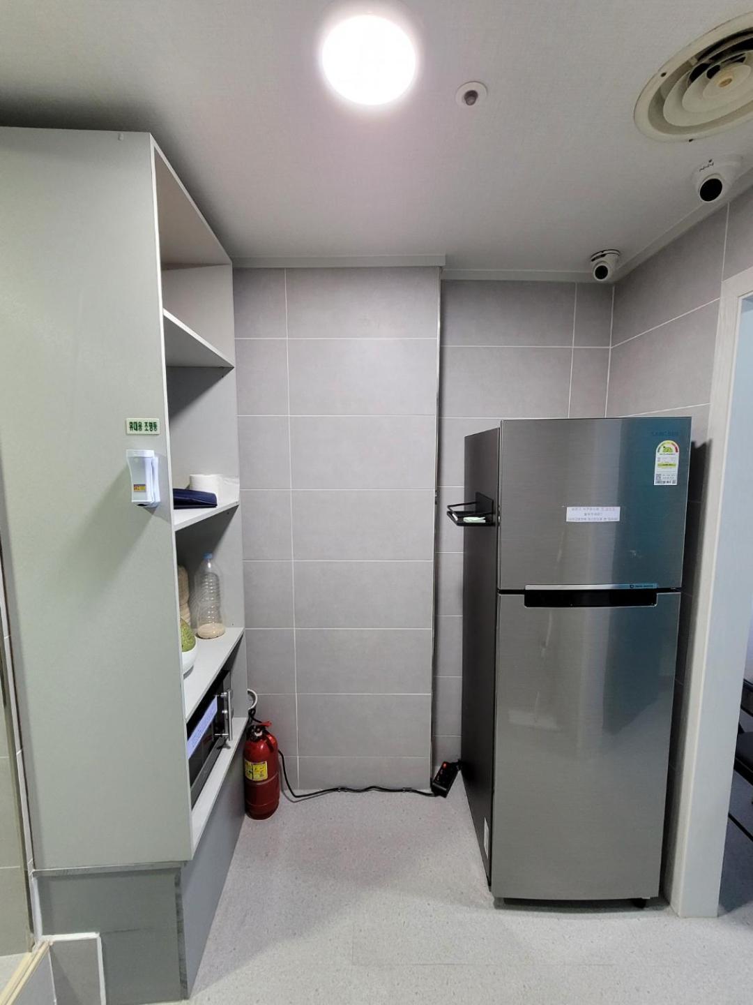 Female Only - Coco Stay Jongno Hyehwa Station Сеул Екстериор снимка