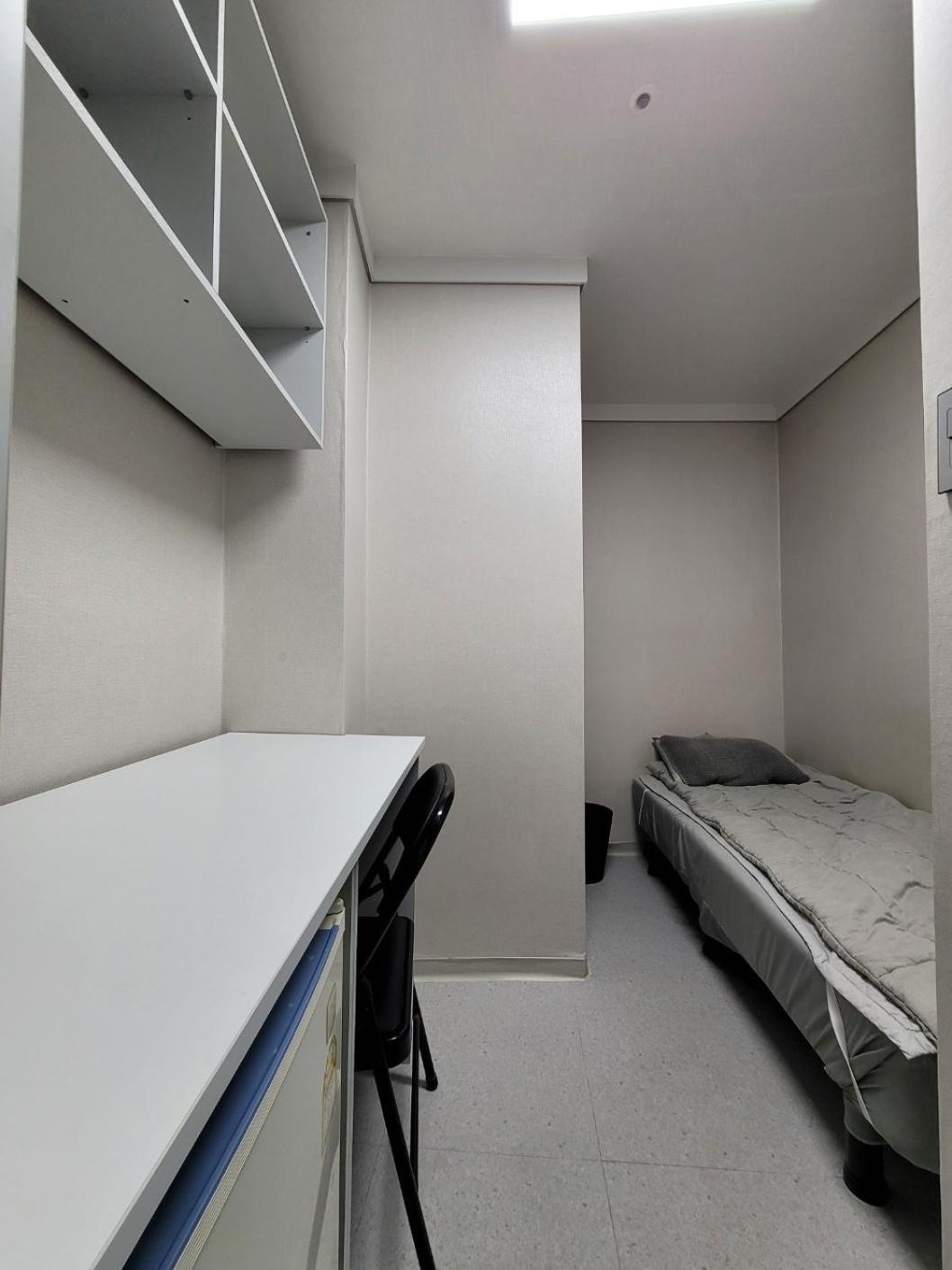 Female Only - Coco Stay Jongno Hyehwa Station Сеул Стая снимка