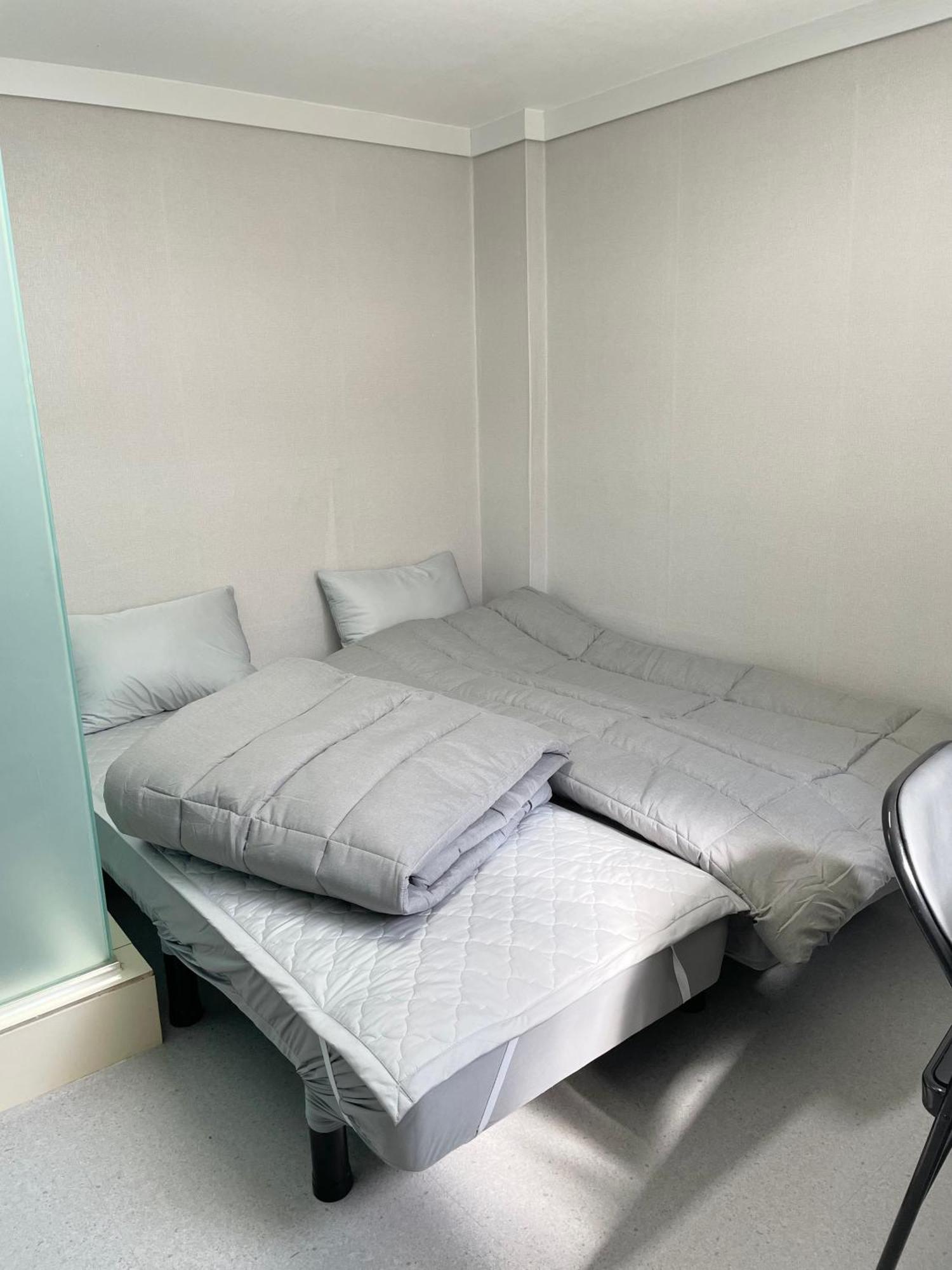 Female Only - Coco Stay Jongno Hyehwa Station Сеул Стая снимка