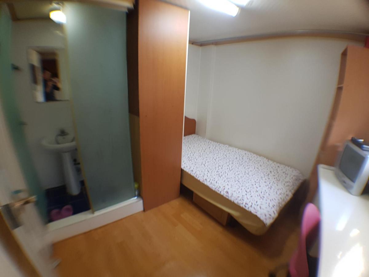 Female Only - Coco Stay Jongno Hyehwa Station Сеул Екстериор снимка